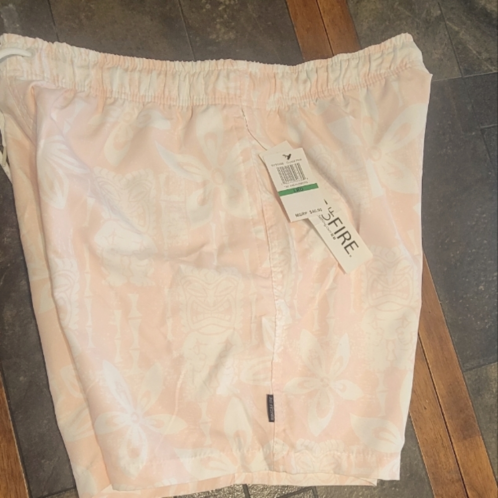 Ring Of Fire Swim Shorts Tiki Floral Cystal Pink NWT‎ SZ L